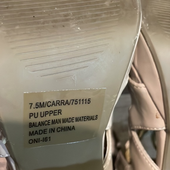 Daisy Fuentes heels - Picture 4 of 5